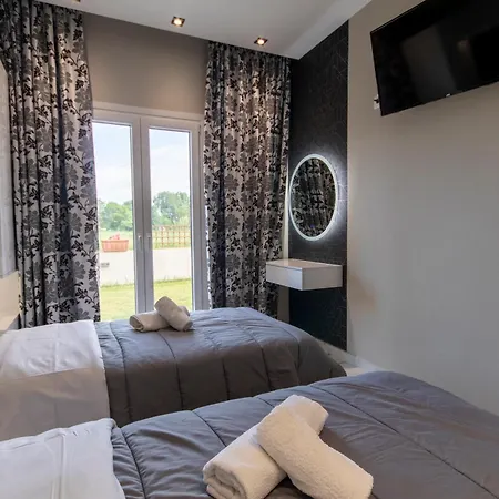Evelina Luxury Suites In Corfu Ypsos Exterior foto