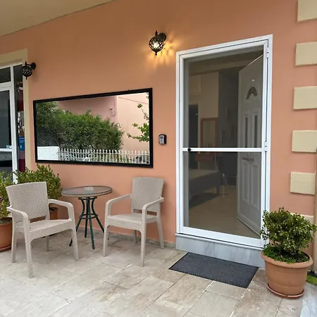 Evelina Luxury Suites In Corfu Ypsos Exterior foto