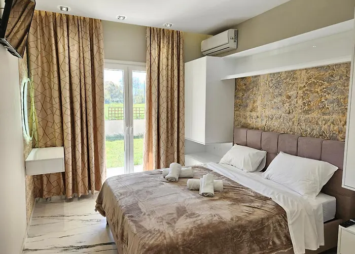 Evelina Luxury Suites In Corfu