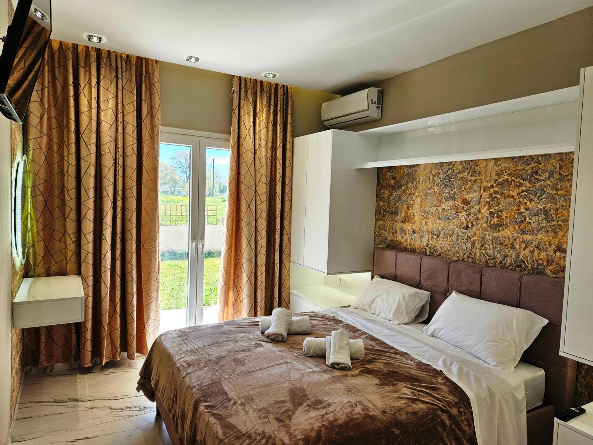 Evelina Luxury In Corfu * Ypsos