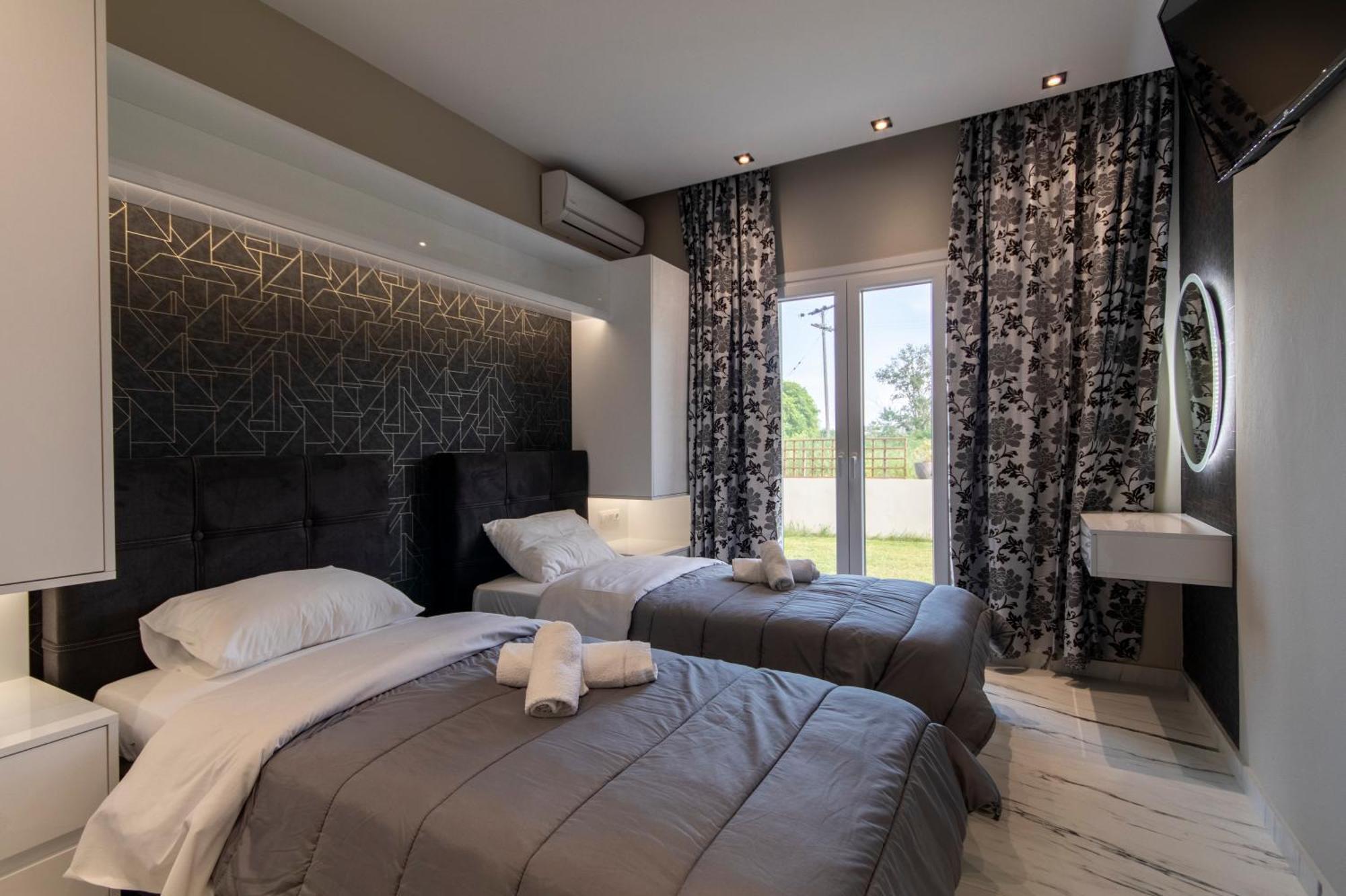 Evelina Luxury In Corfu * Ypsos