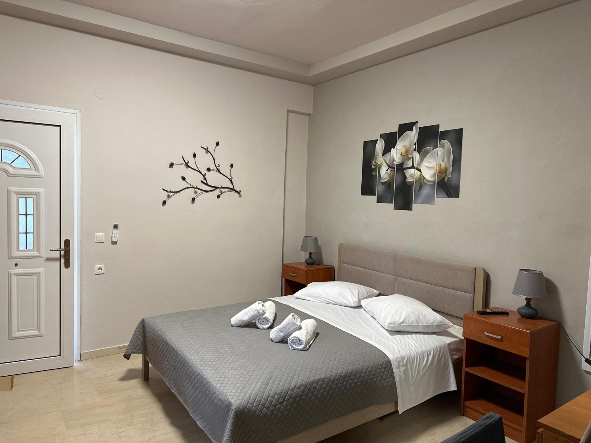 Evelina Luxury In Corfu Ypsos